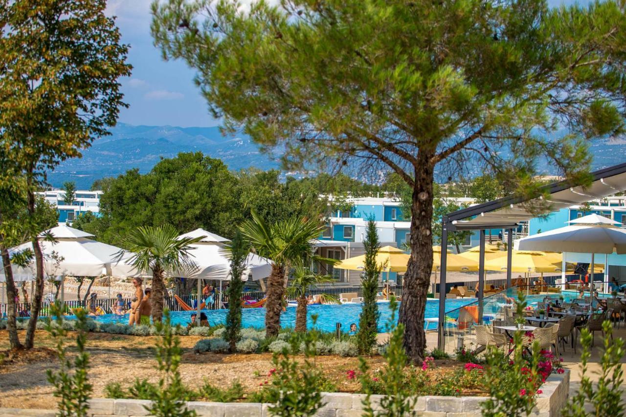 Mobile Homes Camping Omisalj Ngoại thất bức ảnh